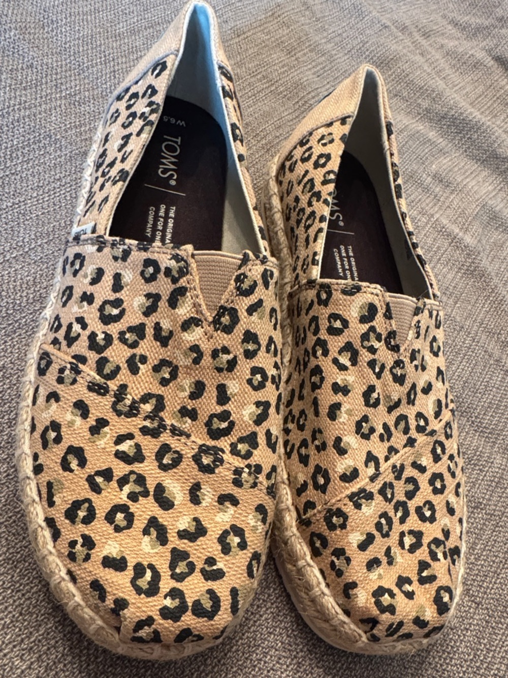 TOMS Leopard-Print Espadrilles in Tan and Black 6.5W
